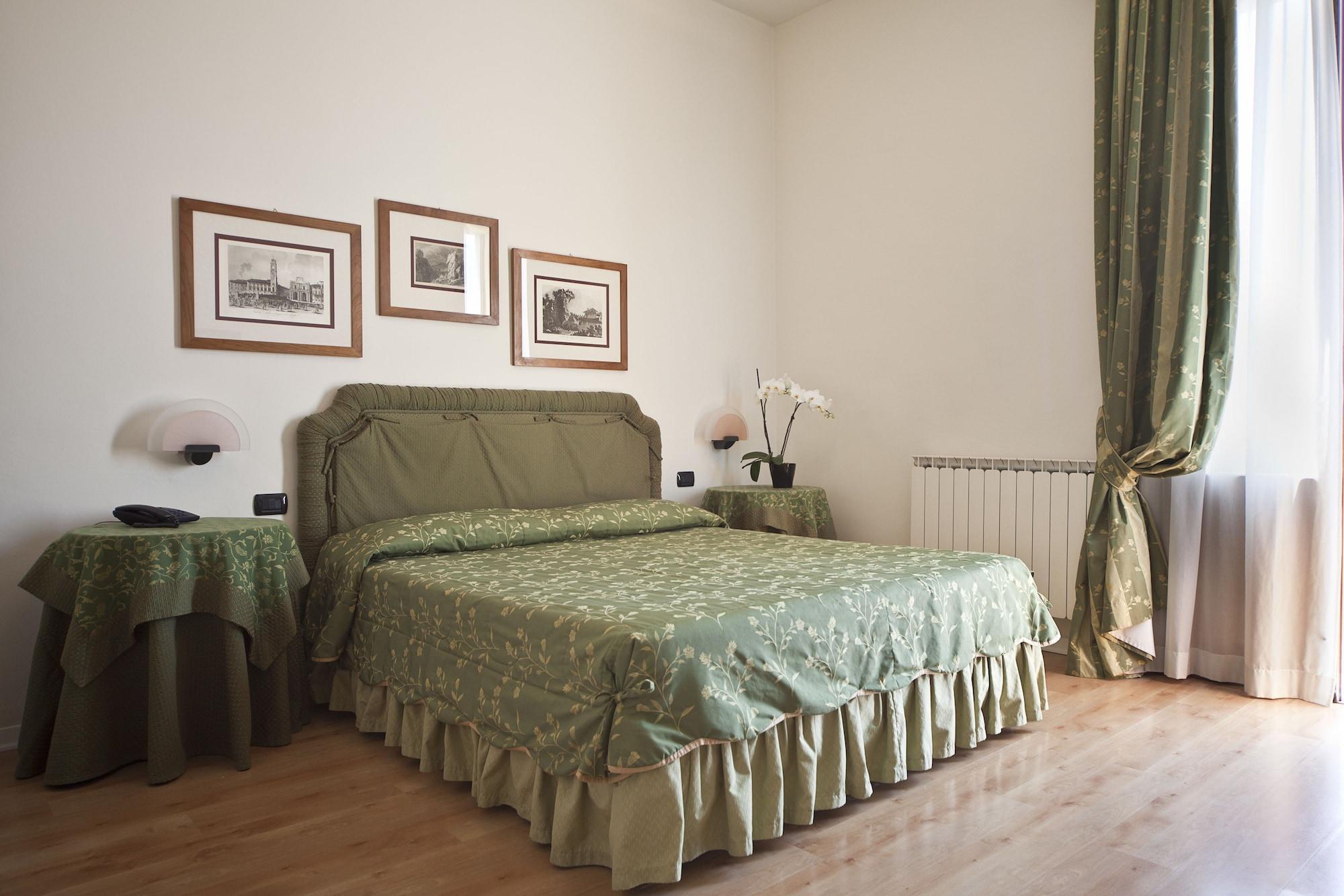 Hotel Italia Siena Esterno foto