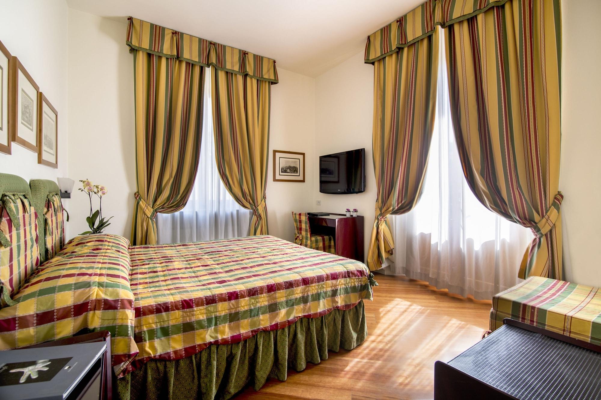 Hotel Italia Siena Esterno foto