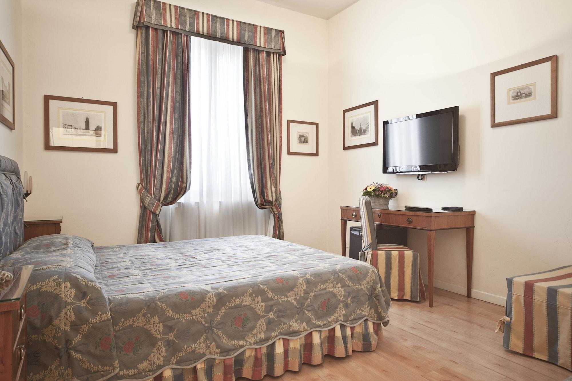 Hotel Italia Siena Esterno foto