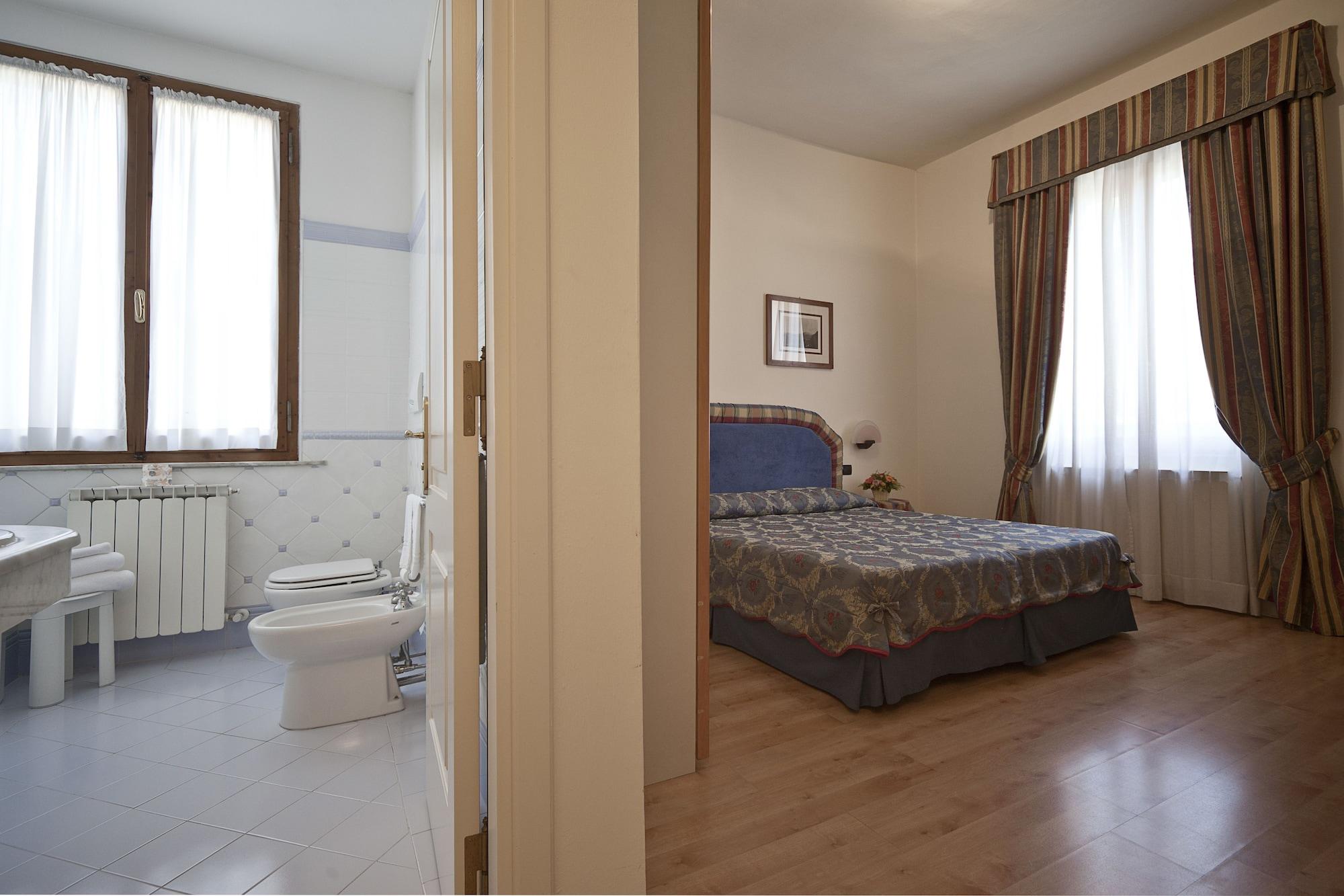 Hotel Italia Siena Esterno foto