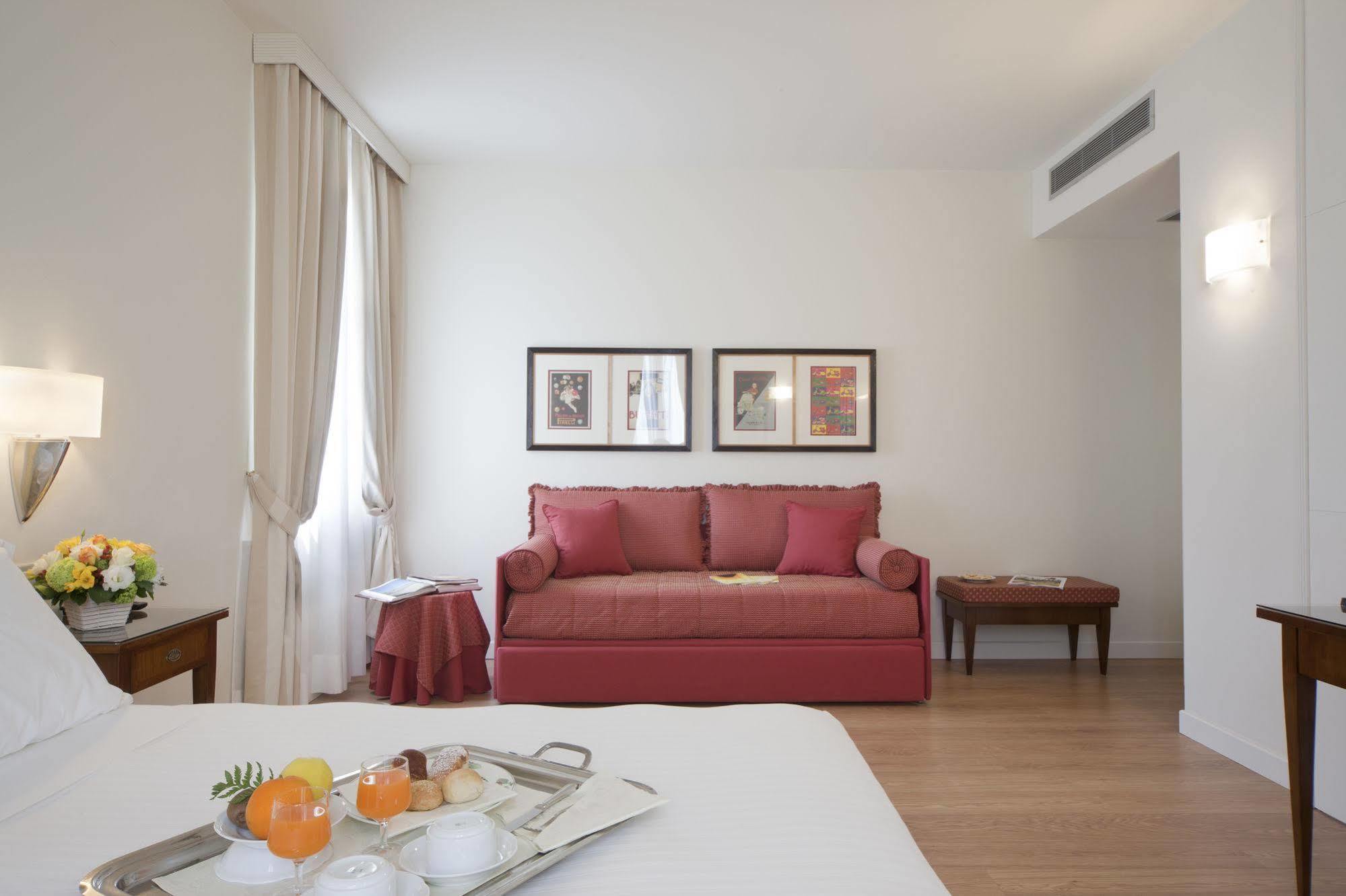 Hotel Italia Siena Esterno foto